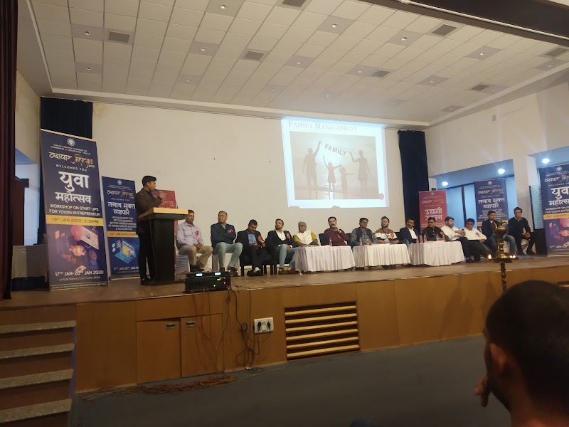 Mahatma Gandhi Kala Mandir - Mahatma Gandhi Kala Mandir, 58PR+9CF, Civic Center Area, Sector 5, Bhilai, Chhattisgarh 490006, India