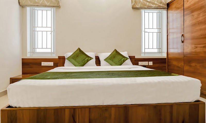 Treebo Kings Suits, Hsr Layout - Treebo Kings Suits, Hsr Layout, No.1171, 21st Cross, 14th Main Rd, Sector 3, HSR Layout, Bengaluru, Karnataka 560102, India
