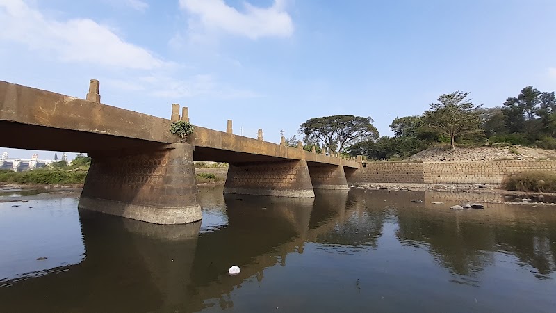 Kabini River Bridge - Kabini River Bridge, X9C5+P28, Unnamed Road, Hirehally, Bidarahalli, Karnataka 571116, India
