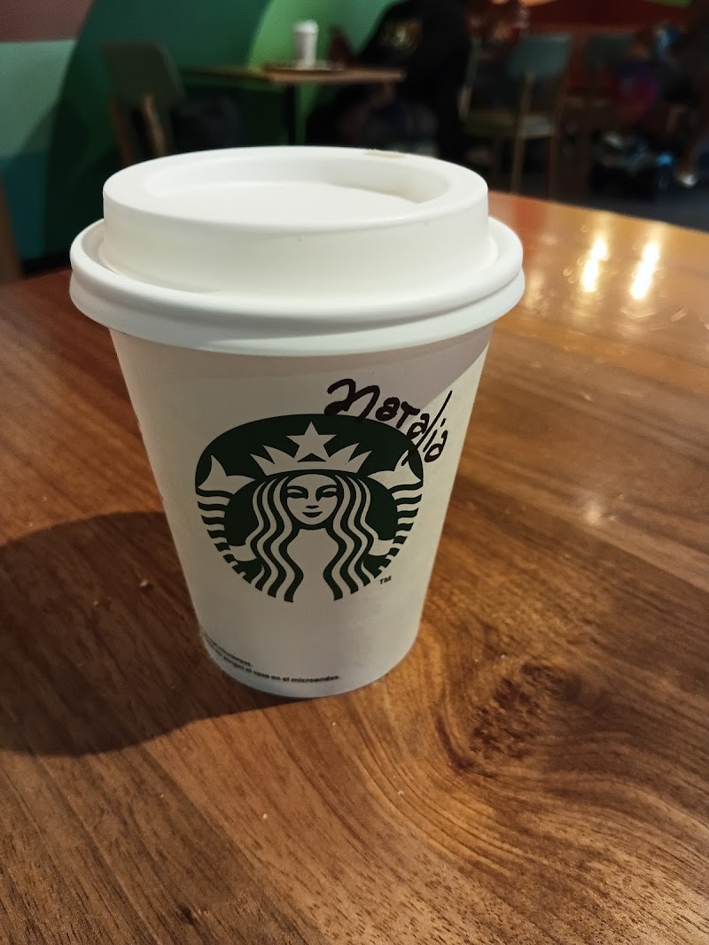 Starbucks - Starbucks, Av. Aricanduva, 5555 - Vila Aricanduva, São Paulo - SP, 03527-000, Brazil
