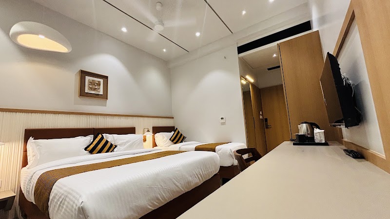 BALAJI HOTEL - BALAJI HOTEL, Somnath Bypass Rd, near Somnath Railway Station, behind Hotel Fern, Somnath, Gujarat 362265, India