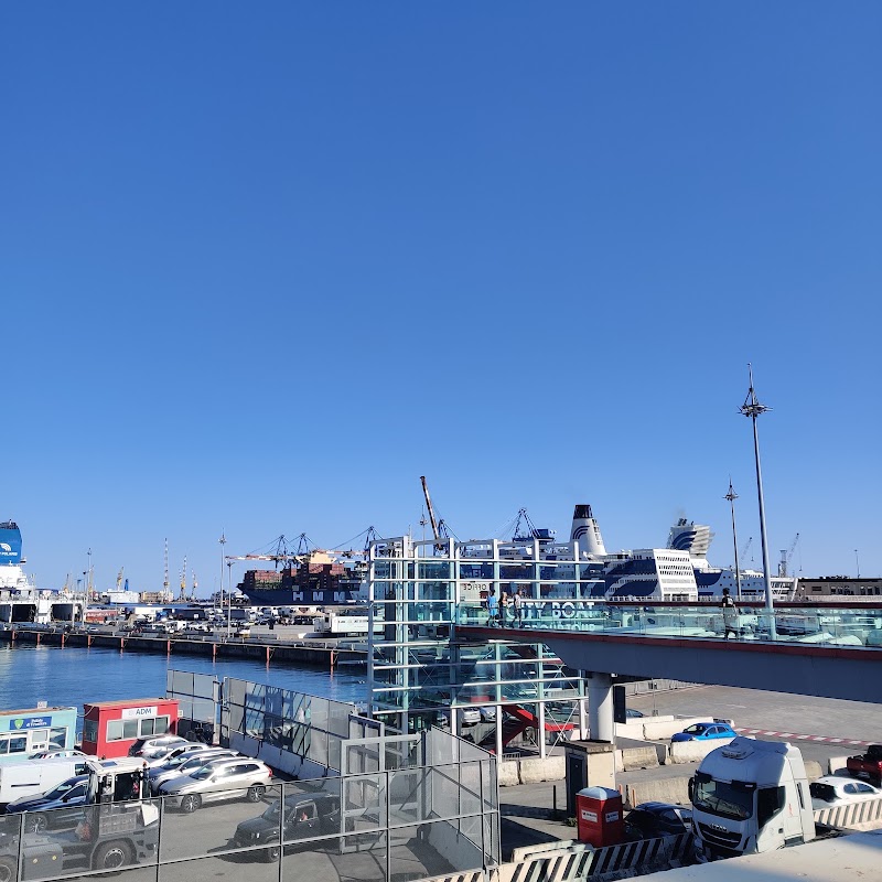 Porto di Genova - Terminal Traghetti - Porto di Genova - Terminal Traghetti, Piazzale dei Traghetti Iqbal Masih, 16126 Genova GE, Italy