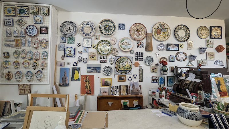 CERAMICA TRIANA - CERAMICA TRIANA C. Callao, 14, 41010 Sevilla, Spain