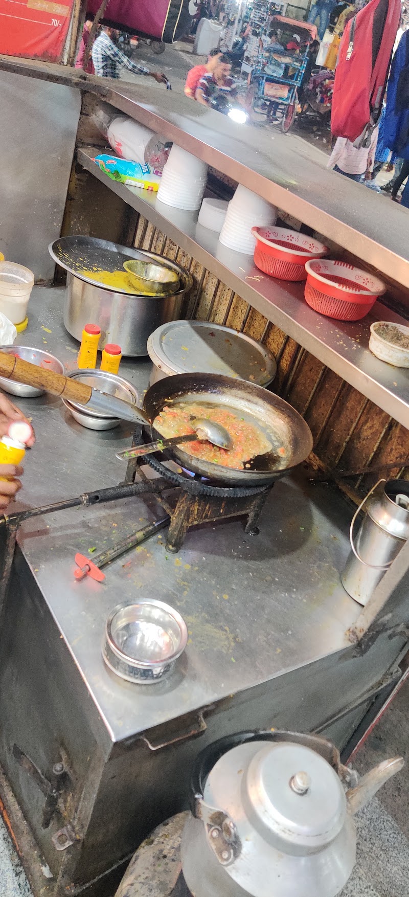 Sialkoti Vaishno Dhaba - Sialkoti Vaishno Dhaba opp. Main Post Office, Sadar Bazar, Sector 12, Gurugram, Haryana 122001, India