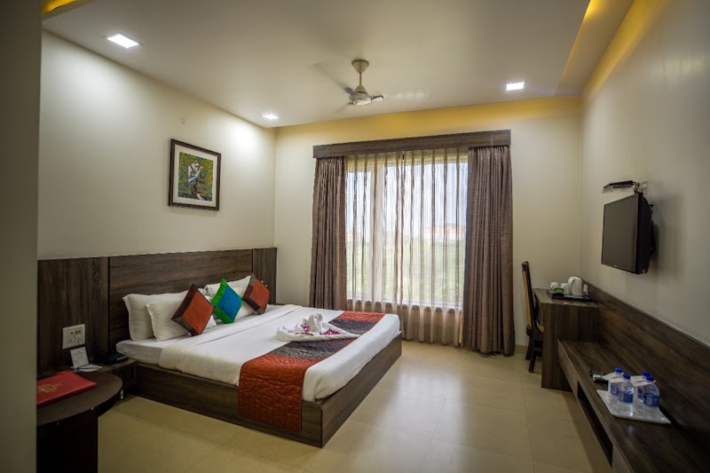 Hotel The Royal Bharti - Hotel The Royal Bharti, Gopal Garh - Tehra Link Rd, Vrindavan, Sunrakh Bangar, Uttar Pradesh 281121, India