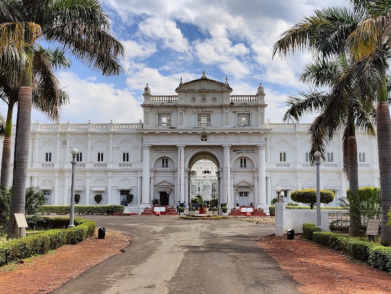 Jai Vilas Palace - Jai Vilas Palace 6549+48Q Jai Vilas Palace, Lashkar, Gwalior, Madhya Pradesh 474009, India