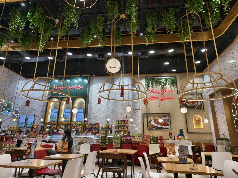 Haldiram's - Haldiram's Unit No. 11&12, second floor, F&B Located in-Nexus Mall AirSpace, Seawoods Station Rd, Nerul East, Sector 40, Nerul, Navi Mumbai, Maharashtra 400706, India