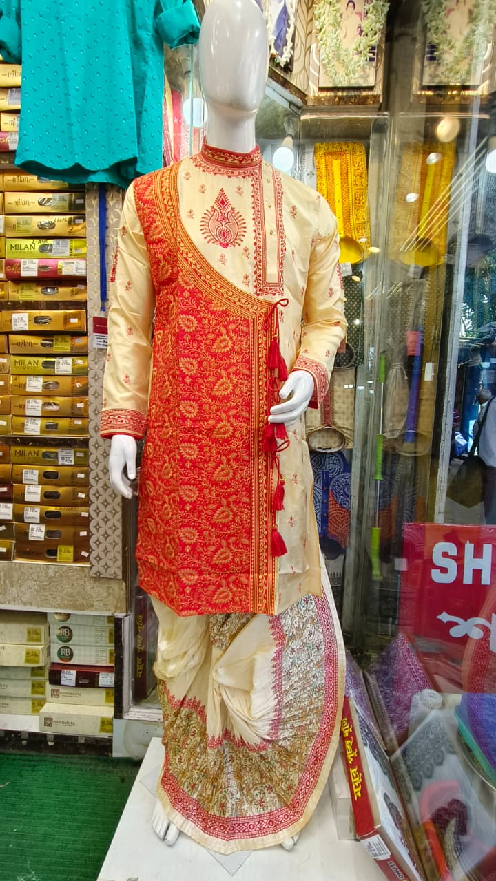 Shahenshah 210/1A , Rash Behari Avenue ( Gariahat Junction ) - Shahenshah 210/1A , Rash Behari Avenue ( Gariahat Junction ), 210/1A, Gariahat Junction, 210, Rash Behari Ave, Golpark, Hindustan Park, Gariahat, Kolkata, West Bengal 700029, India