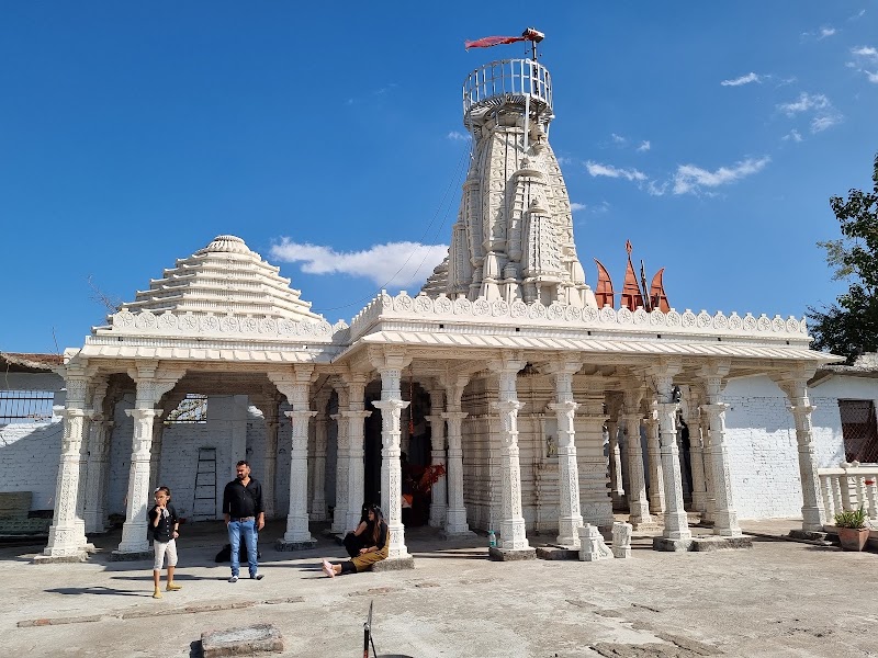 Karni Mata Mandir, Udaipur - Karni Mata Mandir, Udaipur, HM8Q+9M8, Jawahar Nagar, Pichola, Udaipur, Rajasthan 313001, India