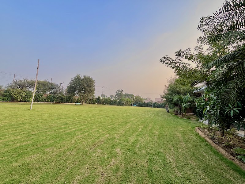 Olivia Luxury Villa - Manesar Farmhouse for Pool Party - in Stay Gurgoan & Dehli - Olivia Luxury Villa - Manesar Farmhouse for Pool Party - in Stay Gurgoan & Dehli Farm. 73, Country Club, nearby Itc Hotel Mohmmad Pur Hasanpur, Gurugram, Hassanpur Tauru, Haryana 122105, India