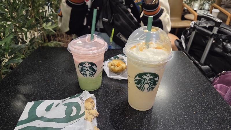 Starbucks - Starbucks, Rod. Helio Smidt, S/N Pavimento Superior Loja T2Su178 - Aeroporto, Guarulhos - SP, 07190-972, Brazil