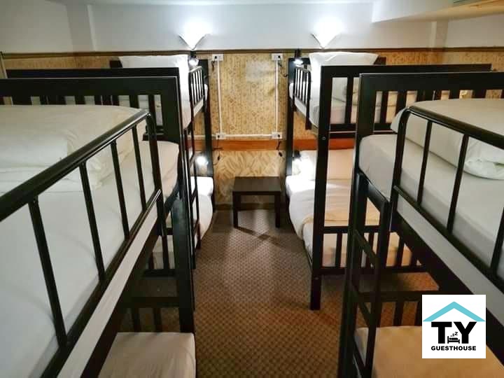 T Y. Guest House - T Y. Guest House, 152/4 Si Lom Rd, Khwaeng Suriya Wong, Khet Bang Rak, Krung Thep Maha Nakhon 10500, Thailand