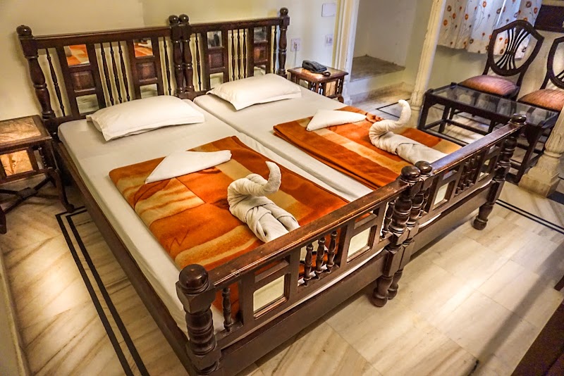 Krishna Palace - Krishna Palace E-26, Durga Marg, near Collectorate Circle, Subash Nagar, Sen Colony, Bani Park, Jaipur, Rajasthan 302016, India