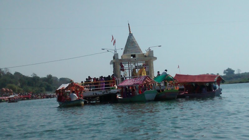 Gwarighat - Gwarighat, Jabalpur, Madhya Pradesh, India