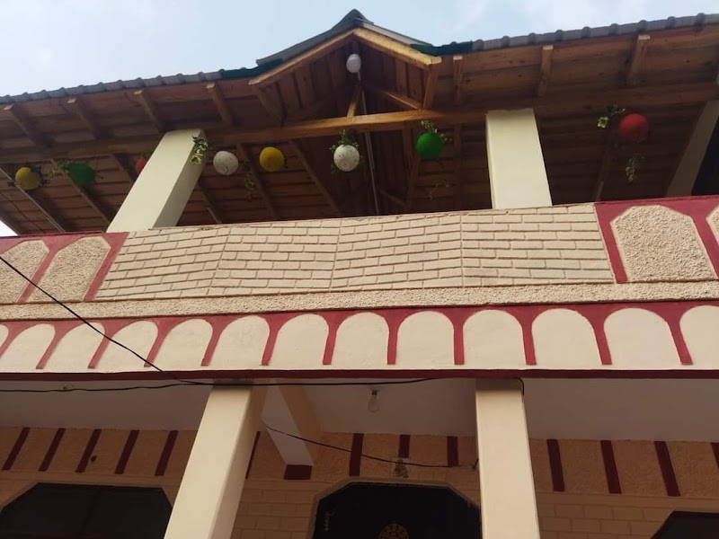 Maa bhagwati home stay kainchi dham - Maa bhagwati home stay kainchi dham Talla, Niglat, Bhowali Range, Uttarakhand 263132, India