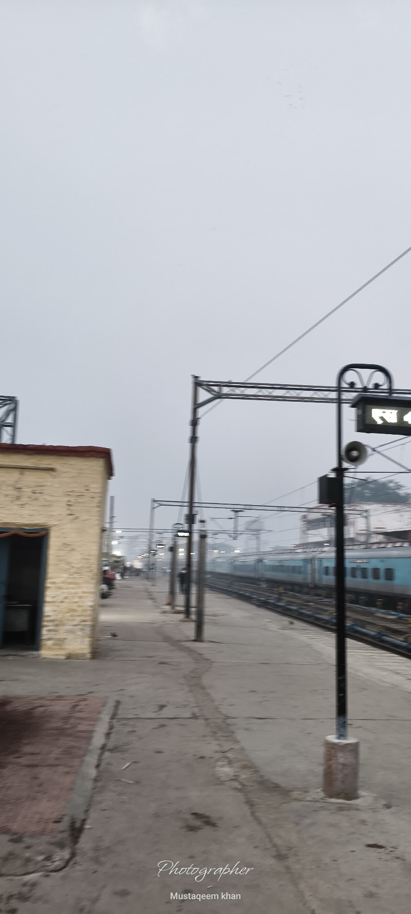 Badi Line Charbagh (LKO NR) - Badi Line Charbagh (LKO NR), 34/11, Preeti Nagar, Railway Colony, Charbagh, Lucknow, Uttar Pradesh 226004, India