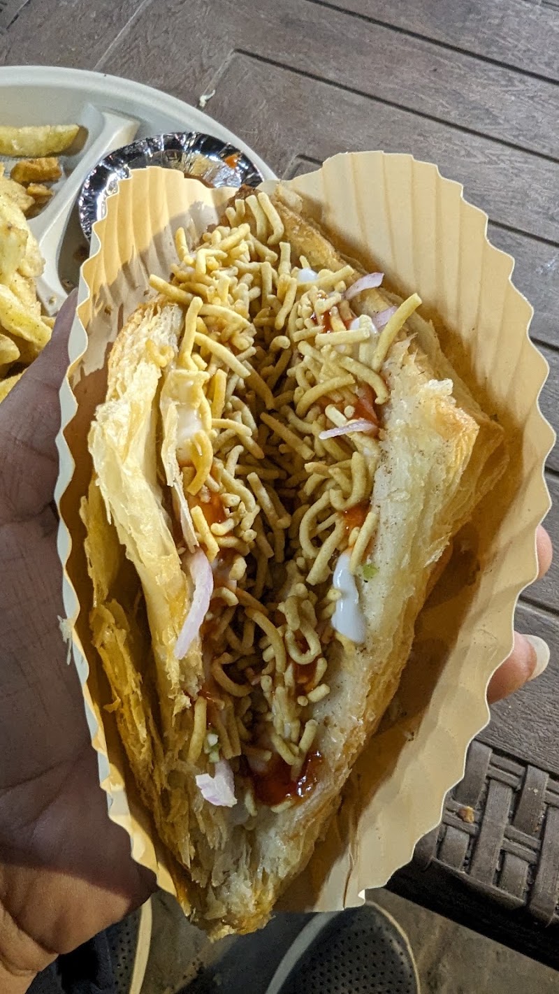 Kota Junction - Kota Junction DSS No - 23, main market, Kadipur Village, Sector 10, Gurugram, Haryana 120011, India
