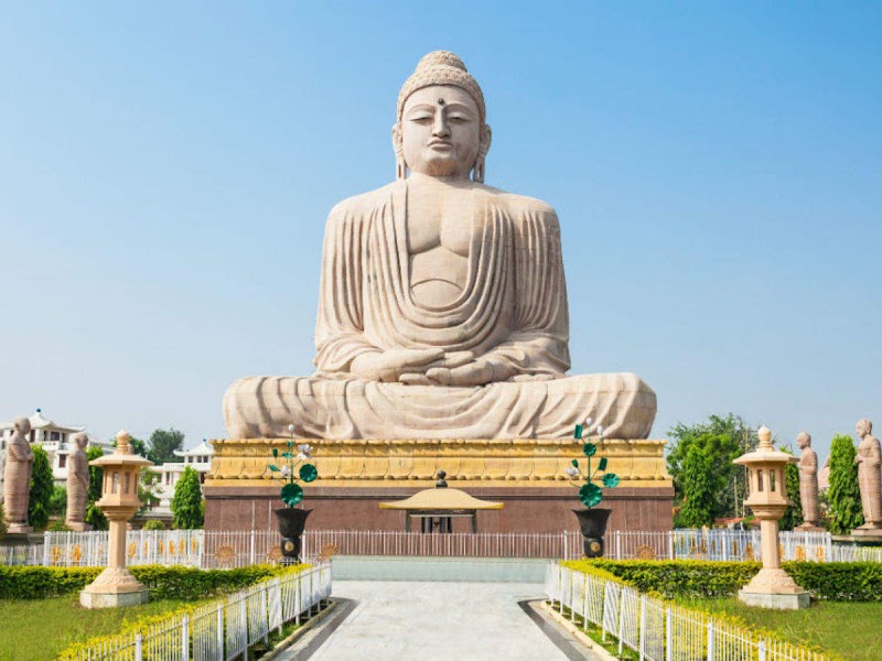 The Great Lord Buddha statue