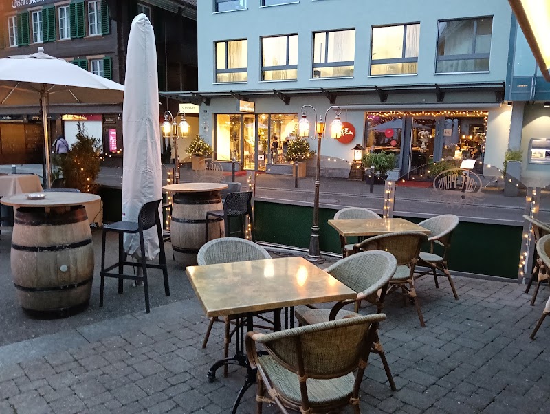 Café de Paris - Café de Paris Marktgasse 14, 3800 Interlaken, Switzerland