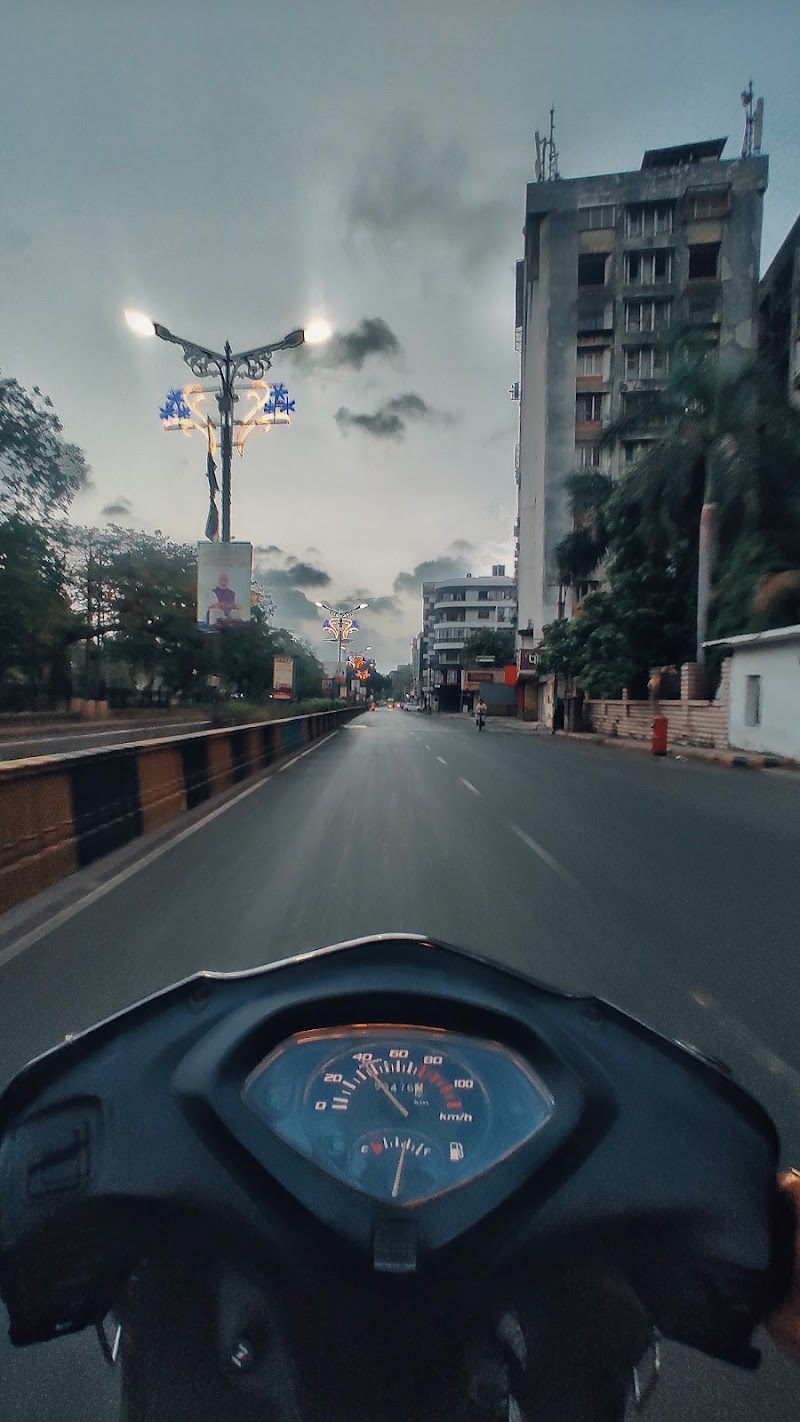 Race Course Road - Race Course Road Race Course Rd, Rajkot, Gujarat 360001, India