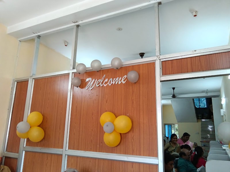 Didi library cum Reading Zone and Coaching Classes - Didi library cum Reading Zone and Coaching Classes NH 53, Great Eastern Rd, l, BMY, Indira Nagar, Charoda, Chhattisgarh 490025, India