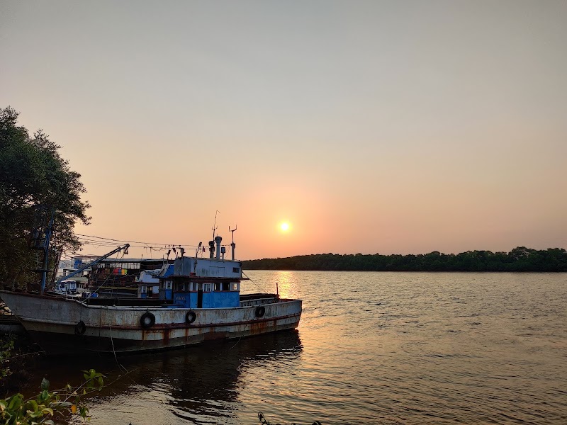 Diwar ferry terminal - Diwar ferry terminal, GW47+J9J, Unnamed Road, Old Goa, Goa 403402, India