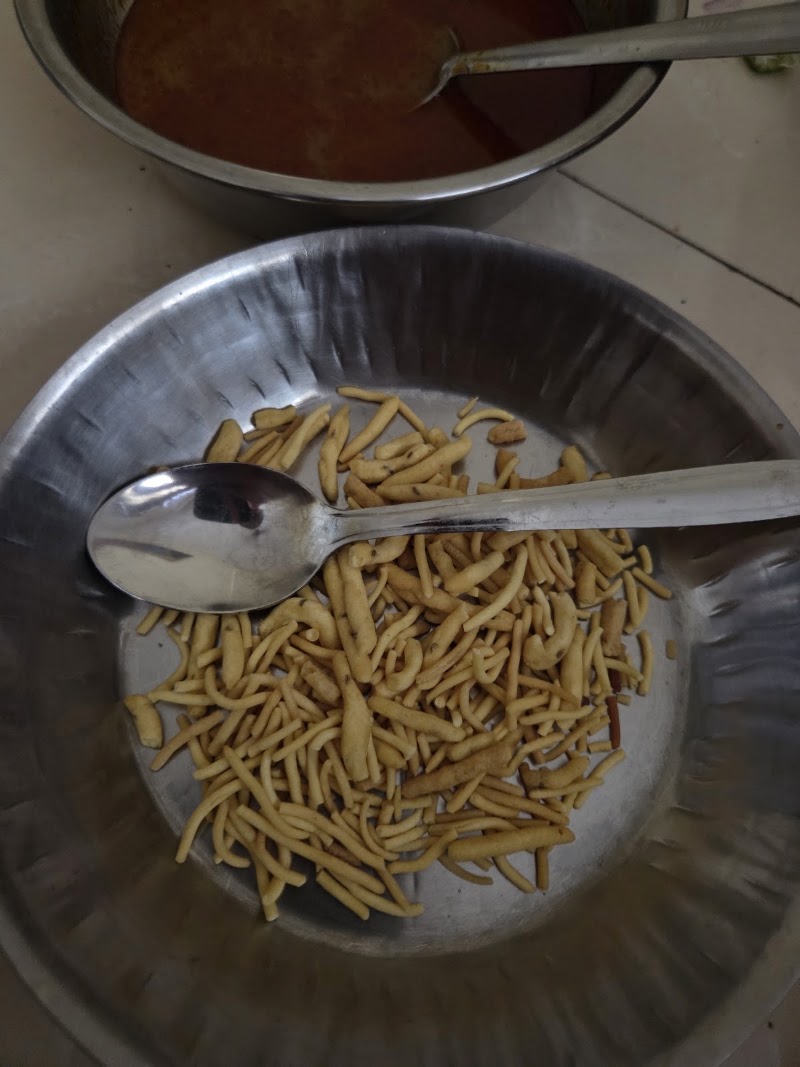 Karbhareen Misal - Karbhareen Misal CHS, Shop No.16, Vijay Nagri Housing Society, Plot No.1, near Nilkanth Sweets, Sector 20, Kharghar, Panvel, Maharashtra 410210, India
