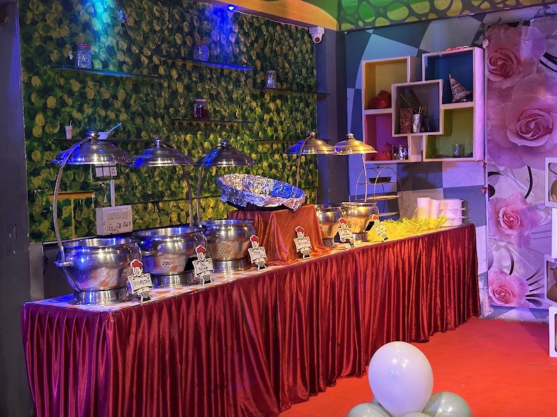 Aryan's Family Restaurant & Bar