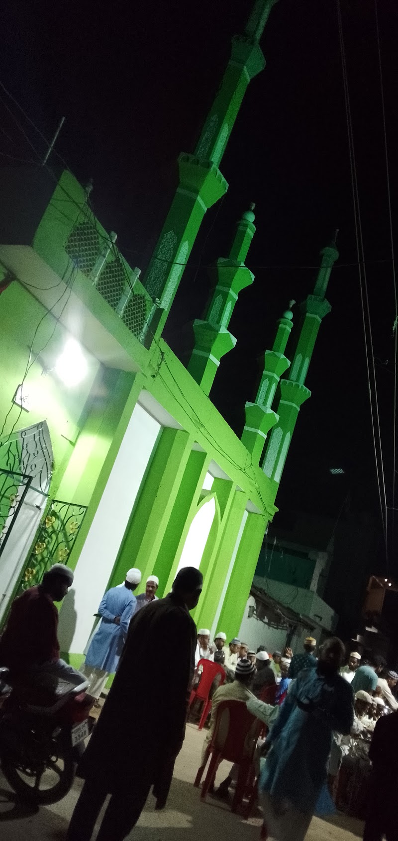 Sunni Hanfi Masjid - Sunni Hanfi Masjid 7G29+8GC, road, Bagbahara, Lahraud, Chhattisgarh 493551, India