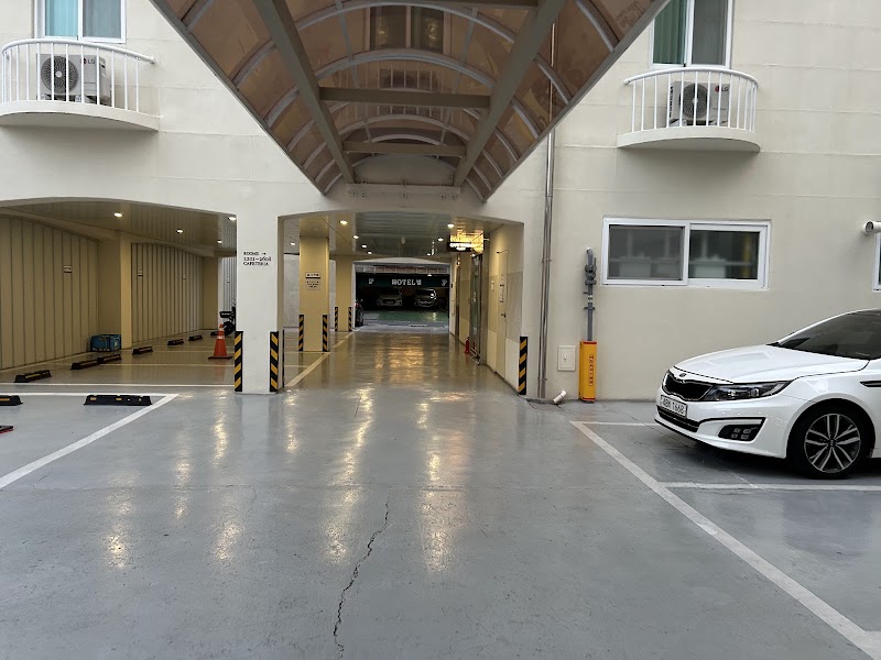 Aventa Hotel, Gyeongju - Aventa Hotel, Gyeongju 28 Taejong-ro 685beon-gil, Gyeongju, Gyeongsangbuk-do, South Korea
