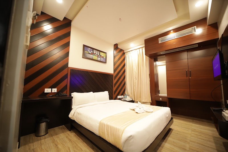 Palm Bliss International Hotel - Palm Bliss International Hotel 48, Krishna Path, Kaliket Nagar, Danapur, Patna, Bihar 801503, India