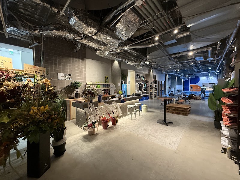 ピックルボールワン銀座新橋【東京都内初の都市型インドアピックルボール専用コート＆ショップ】/ PICKLEBALL ONE GINZA SHIMBASHI - ピックルボールワン銀座新橋【東京都内初の都市型インドアピックルボール専用コート＆ショップ】/ PICKLEBALL ONE GINZA SHIMBASHI, Japan, 〒100-0011 Tokyo, Chiyoda City, Uchisaiwaichō, 1-chōme−5−２ 平和ビル B1