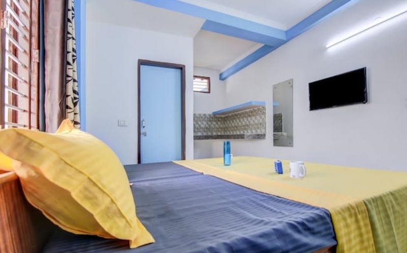 Himalayan Homestay - Himalayan Homestay 474, Mother Dairy wali Gali, opposite Orient Craft Pvt Ltd, Sarhaul, Sector 18, Gurugram, Haryana 122015, India