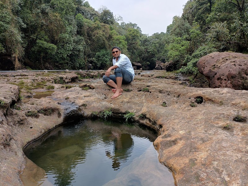 Sohpung Waterfalls - Sohpung Waterfalls, 7MQF+4VC, Wahkaliar, Meghalaya 793108, India