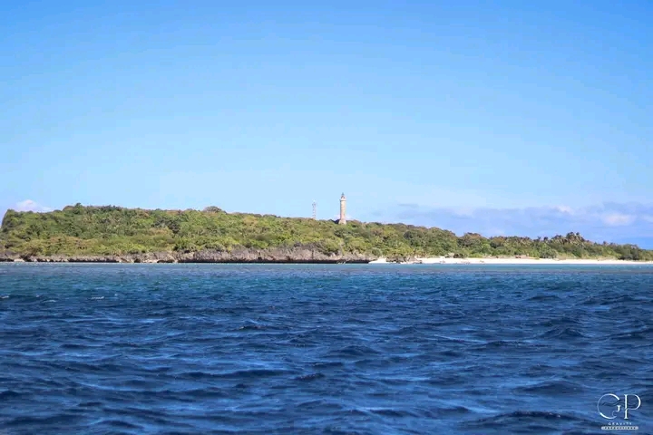 Maniguin Island Lighthouse - Maniguin Island Lighthouse, HMVX+Q76, Culasi, Antique, Philippines
