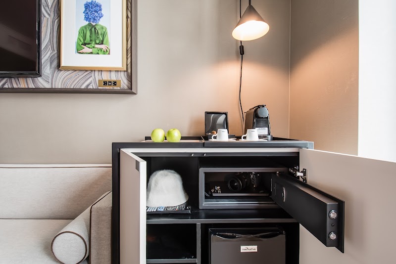 Pestana Park Avenue - Pestana Park Avenue Class B, 23 E 39th St, New York, NY 10016, USA