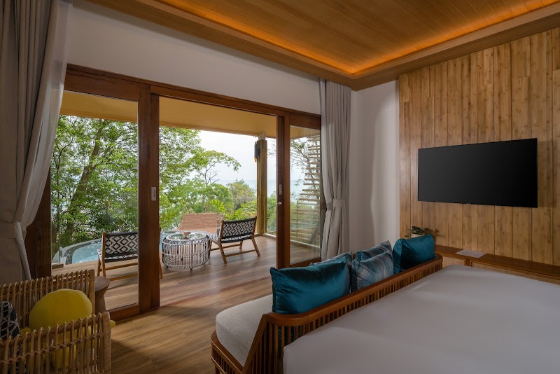 Sinae Phuket - Sinae Phuket 888, Tambon Ratsada, Amphoe Mueang Phuket, Chang Wat Phuket 83000, Thailand