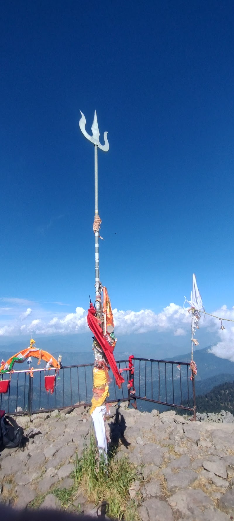 MAIN TOP OF CHURDHAR - MAIN TOP OF CHURDHAR, VFCJ+47C, Churdhar, Himachal Pradesh 171211, India