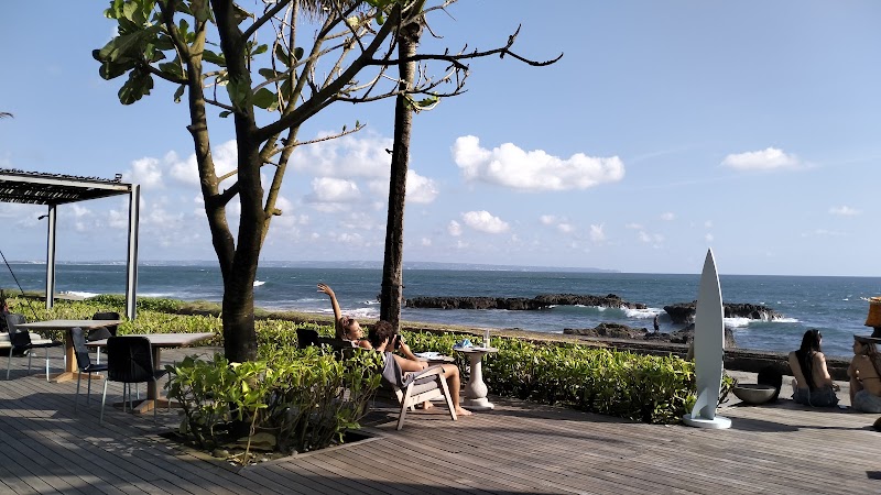 COMO Beach Club Canggu - COMO Beach Club Canggu Jl. Pantai Batu Mejan, Canggu, Kec. Kuta Utara, Kabupaten Badung, Bali 80361, Indonesia