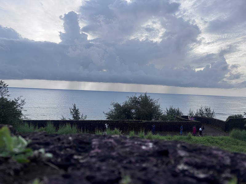 Bekal Fort Gate - Bekal Fort Gate, 92VP+X6F, Bekal Fort Rd, Kerala 671316, India