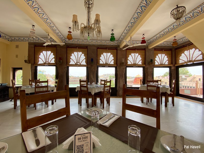 Pal Haveli - Pal Haveli, opp. gulab sagar, near Clock Tower, Pal Haveli, Ghantaghar, Gulab Sagar, Jodhpur, Rajasthan 342001, India