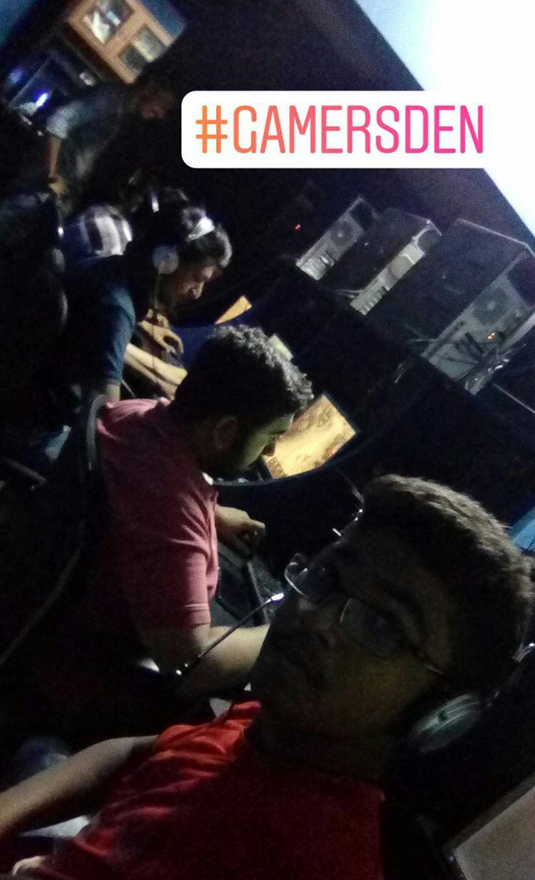 Gamerz Den - Gamerz Den 102 Nagpal House 35th road behind National College opp linkway hotel, Friends Colony, Hallow Pul, Bandra East, Mumbai, Maharashtra 400070, India