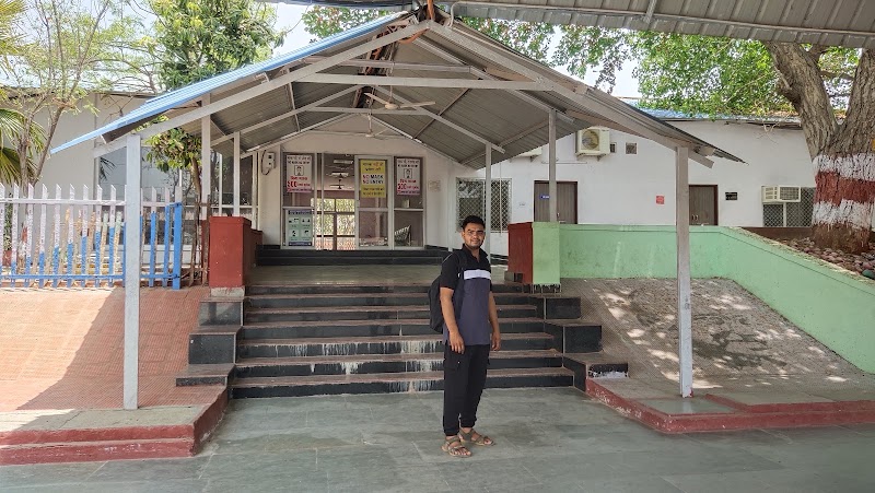 Durgapura Railway Station - Durgapura Railway Station, VQ3P+XR5, Shanti Nagar, Mahaveer Nagar, Durgapura, Jaipur, Rajasthan 302018, India
