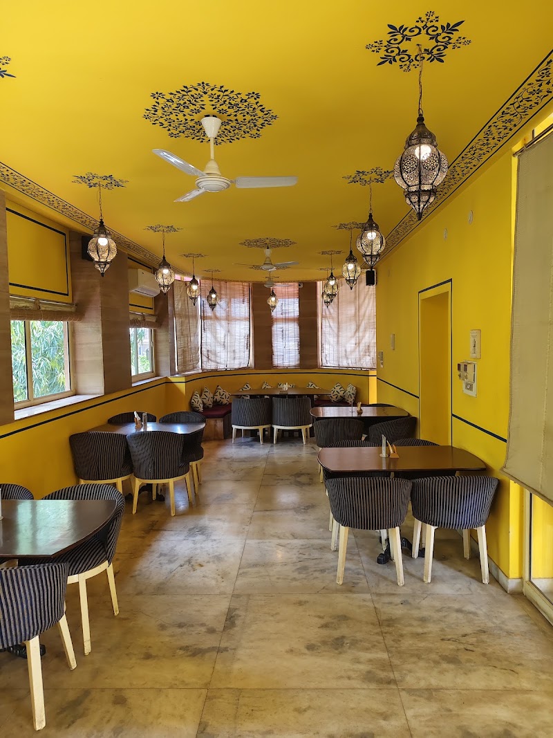 Born To Brew - Café & Restaurant - Born To Brew - Café & Restaurant 22 F, Panchwati Colony, Ratanada, Jodhpur, Rajasthan 342011, India