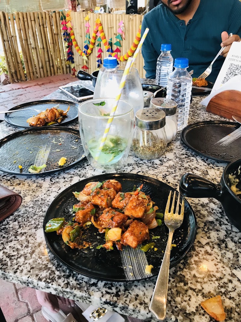 Amigos Café and Restaurant - Amigos Café and Restaurant Ring Road, Khajarana Square, Next to MPEB power house, shubh laabh residency, Shubh Labh Residency, Indore, Madhya Pradesh 452018, India