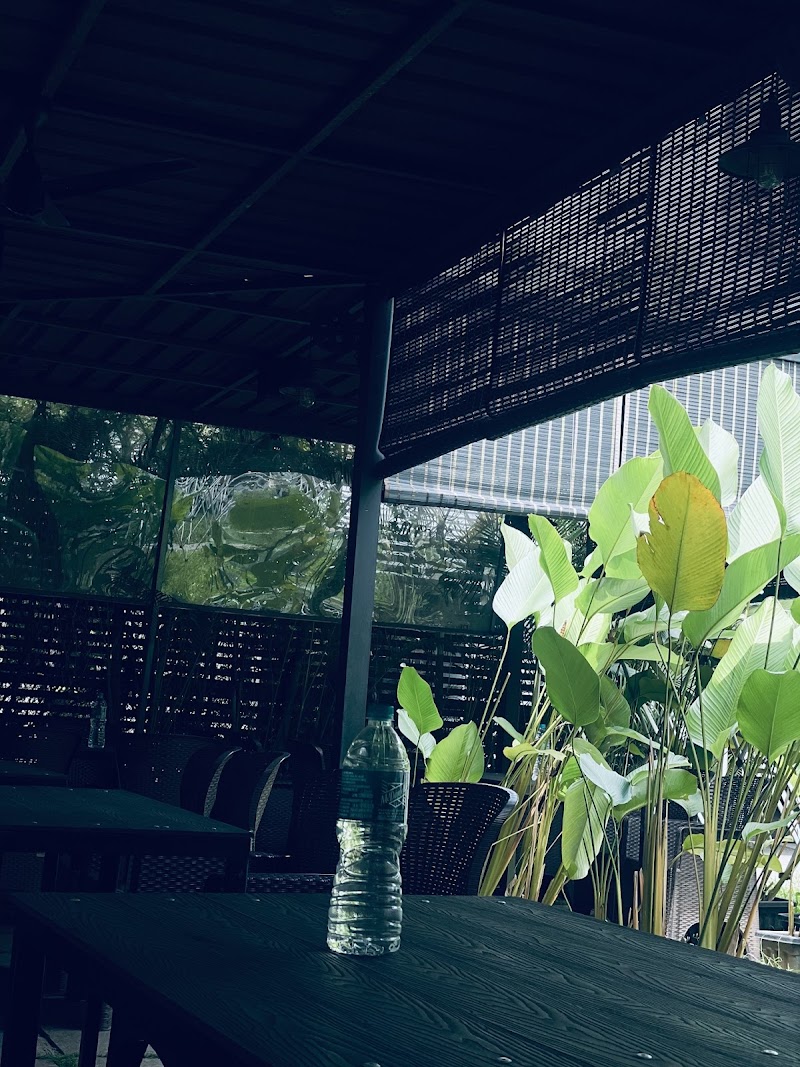 Hotel Rachana - Gravity Lounge Bar - Hotel Rachana - Gravity Lounge Bar, Near, KSRTC Bus Stand Rd, Chalakudy, Kerala 680307, India