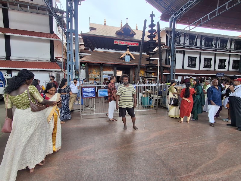 குருவாயூர் - குருவாயூர், 5J7R+7G6, Ayyampuzha, Kerala 686681, India