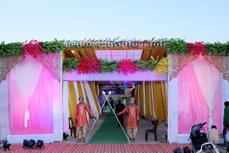 Hotel City Top - Hotel City Top Behind Bus Stand, Khimlasa Rd, Bina, Madhya Pradesh 470113, India
