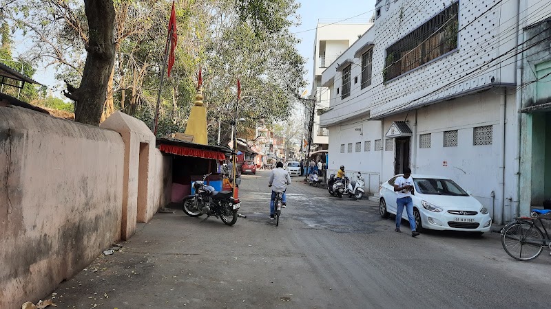 Nrusingha Guru Town High School - Nrusingha Guru Town High School, FX8C+2QG, Gole Bazar, Dalaipara, Sambalpur, Odisha 768001, India