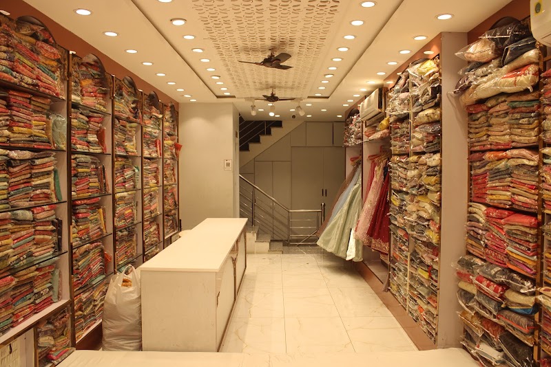 Sanjay Saree Emporium - Sanjay Saree Emporium 41, 1st crossing, B 40, Khanjane Walon ka Rasta, second crossing, Chandpole Bazar, Chandpole, Chandpol, Jaipur, Jaipur Nagar Nigam Area, Rajasthan 302001, India
